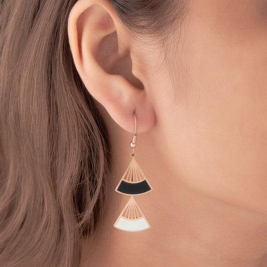 TRIANGLE EARING