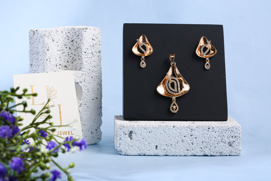 Golden Grace Drop Pendant Set