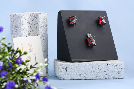 Elegant Ruby Red Jewelry Set with Floral Design