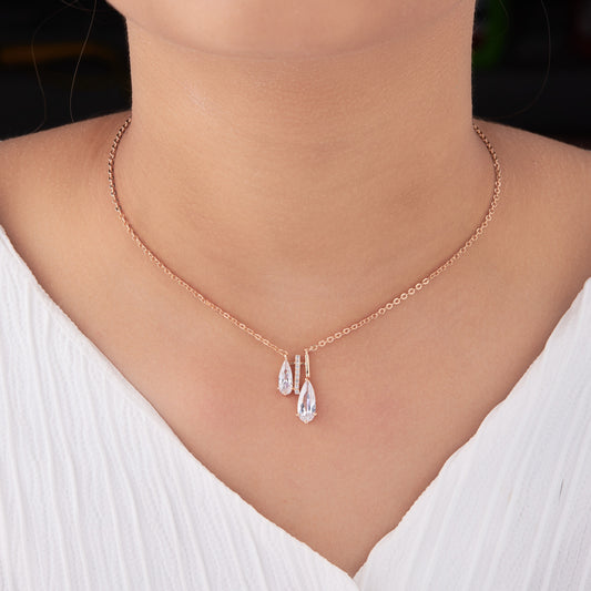 LEAF DIAMOND NECKLACE