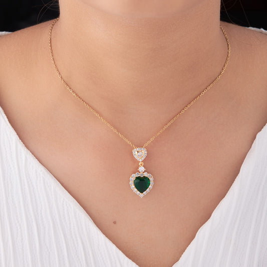 GREEN HEART NECKLACE